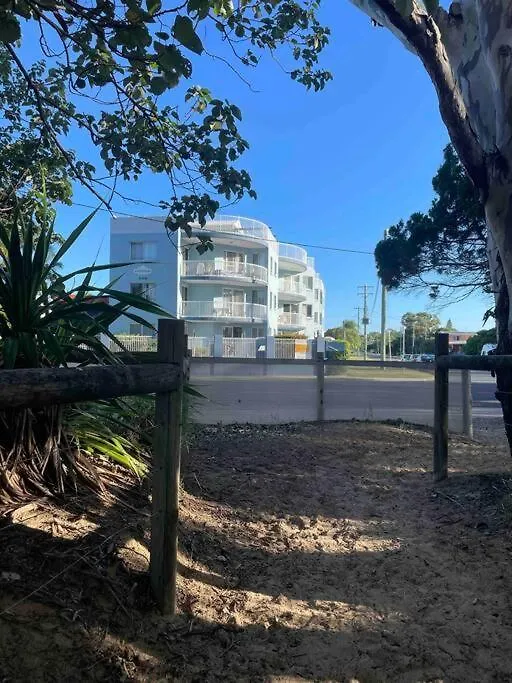 Atlantis Unit 1 Apartment Hervey Bay