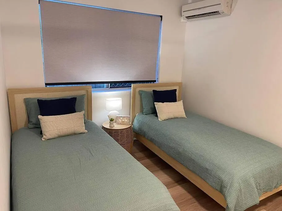 Atlantis Unit 1 Apartment Hervey Bay